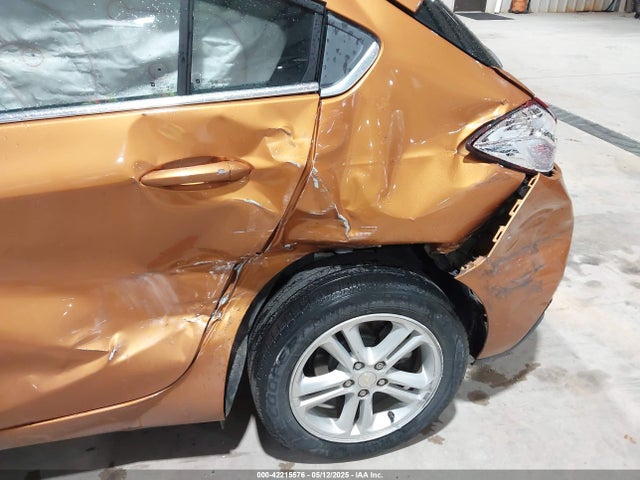 Chevrolet Cruze Lt Auto 2017 3G1BE6SM2HS558071 Image 17