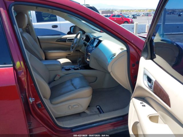 5N1AR2MN8EC725732 Nissan Pathfinder Sl