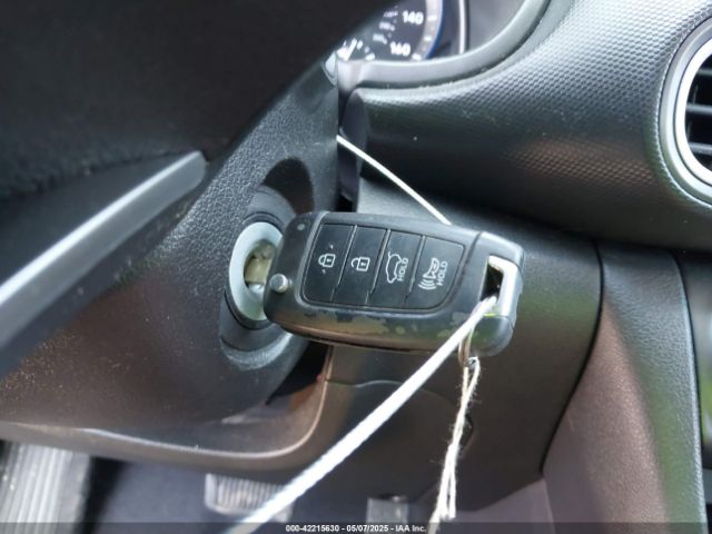 KM8K12AA8LU436094 Hyundai Kona Se