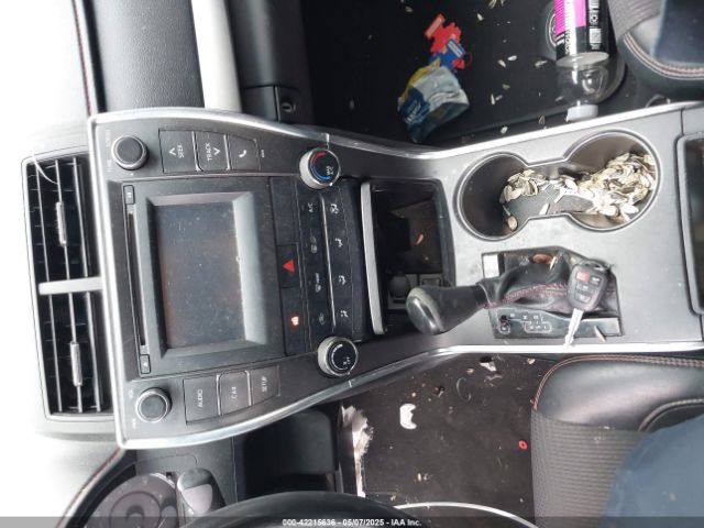 4T1BF1FK3GU180613 Toyota CAMRY SE