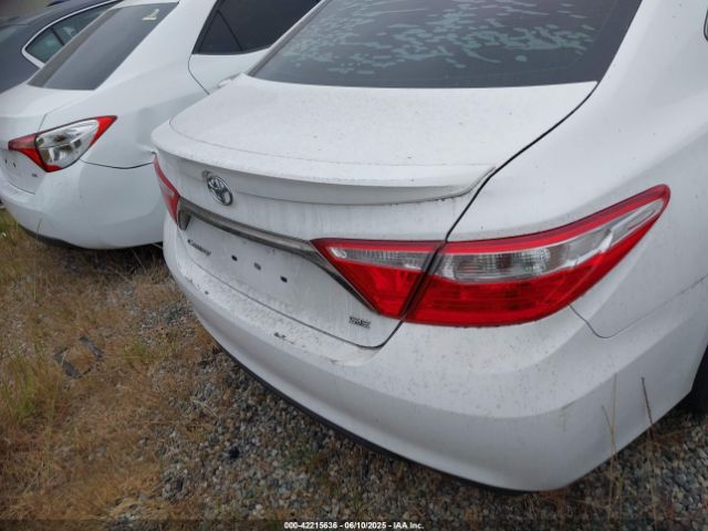 4T1BF1FK3GU180613 Toyota CAMRY SE