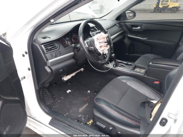 4T1BF1FK3GU180613 Toyota CAMRY SE