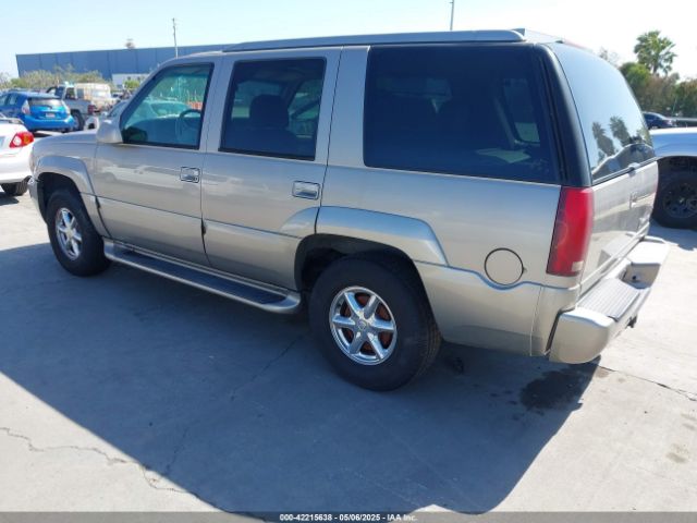 1999 CADILLAC ESCALADE 1GYEK13R4XR419503 Photo 2