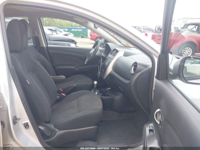 3N1CN7AP5FL913757 Nissan Versa 1.6 Sv
