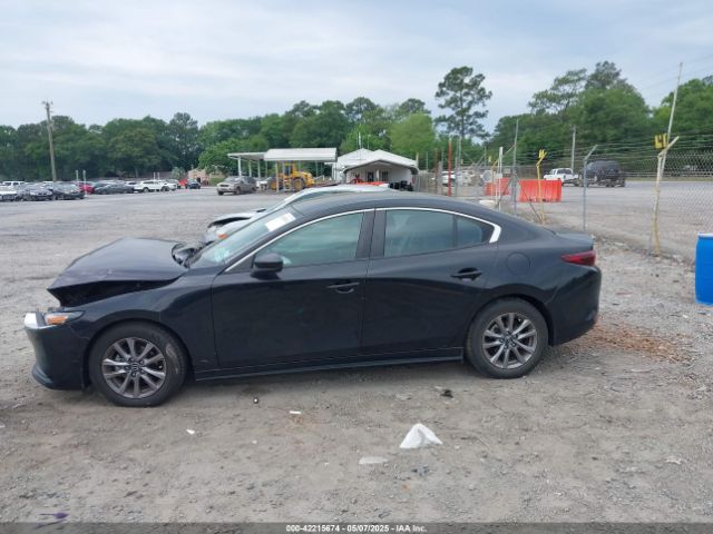 3MZBPAAL8NM302740 Mazda Mazda3 2.5 S