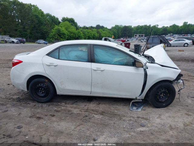 5YFBURHE9JP819517 Toyota COROLLA LE