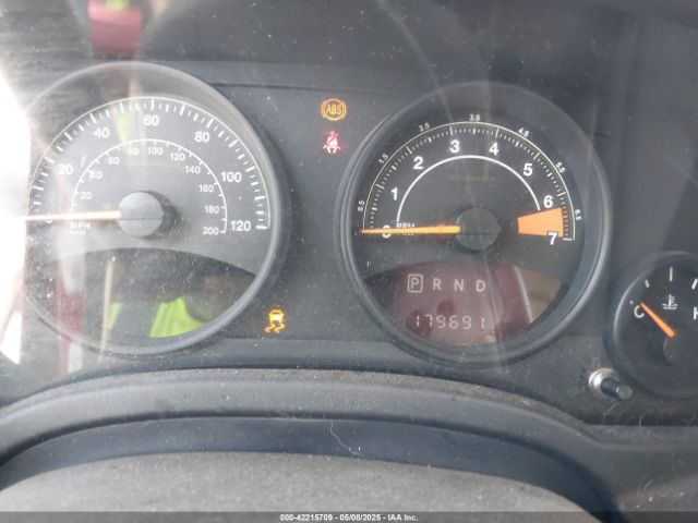 1C4NJPBB6GD601524 Jeep Patriot Sport