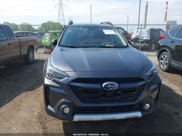 4S4BTANCXR3191118 Subaru Outback Limited