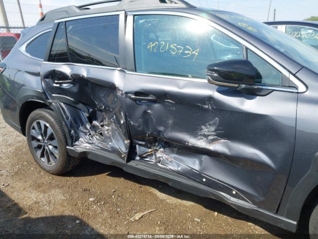 4S4BTANCXR3191118 Subaru Outback Limited