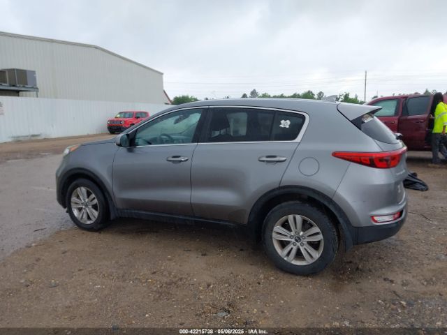 KNDPM3AC6H7233672 KIA Sportage Lx