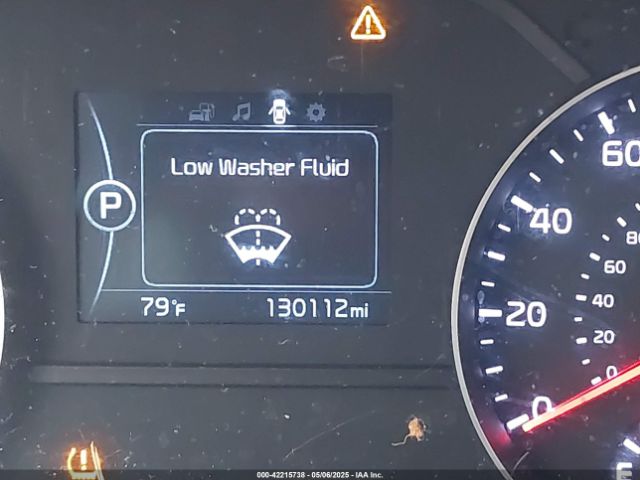KNDPM3AC6H7233672 KIA Sportage Lx