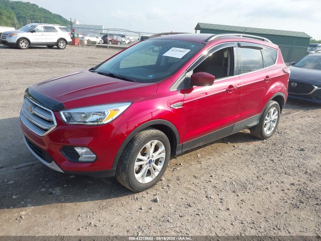 1FMCU9GD3JUB07869 Ford ESCAPE SE