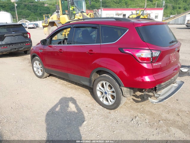 1FMCU9GD3JUB07869 Ford ESCAPE SE