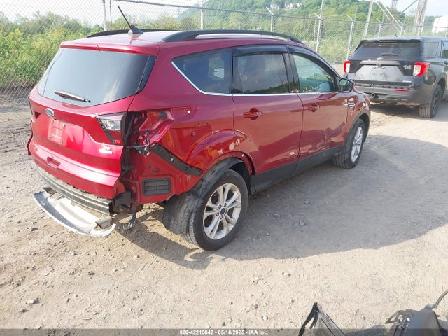 1FMCU9GD3JUB07869 Ford ESCAPE SE