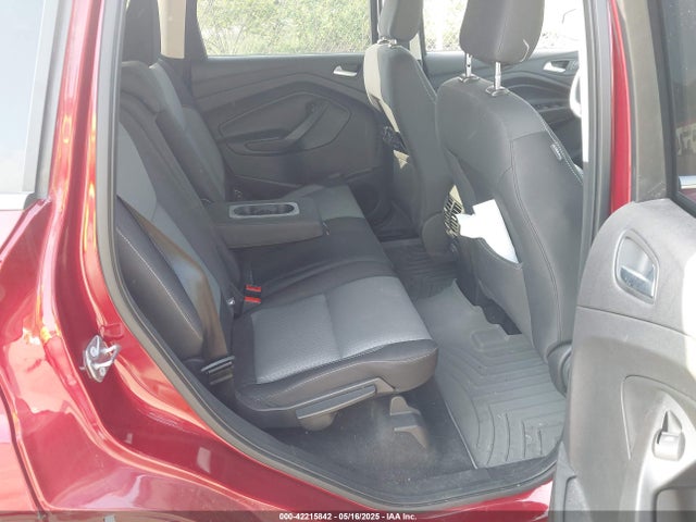 1FMCU9GD3JUB07869 Ford ESCAPE SE