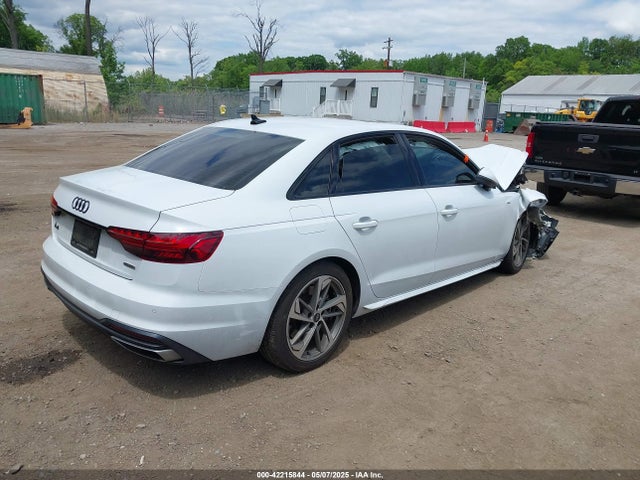 2021 AUDI A4 WAUEAAF41MN007919 Photo 3