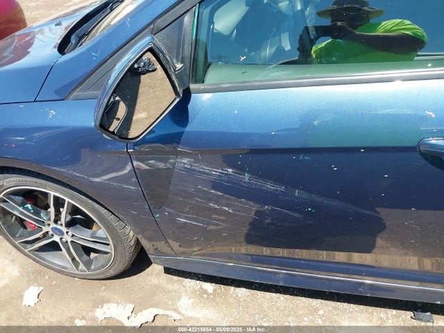 1FADP3L96JL228759 Ford FOCUS ST