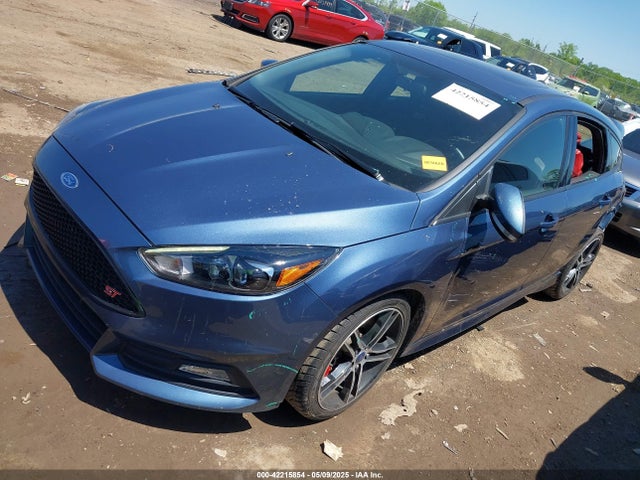 1FADP3L96JL228759 Ford FOCUS ST