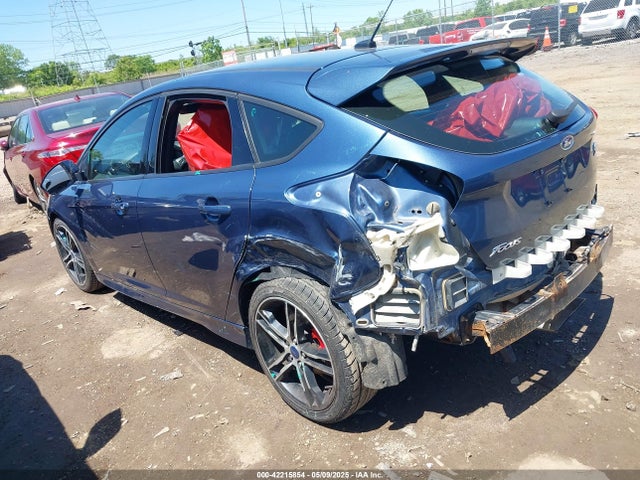 1FADP3L96JL228759 Ford FOCUS ST
