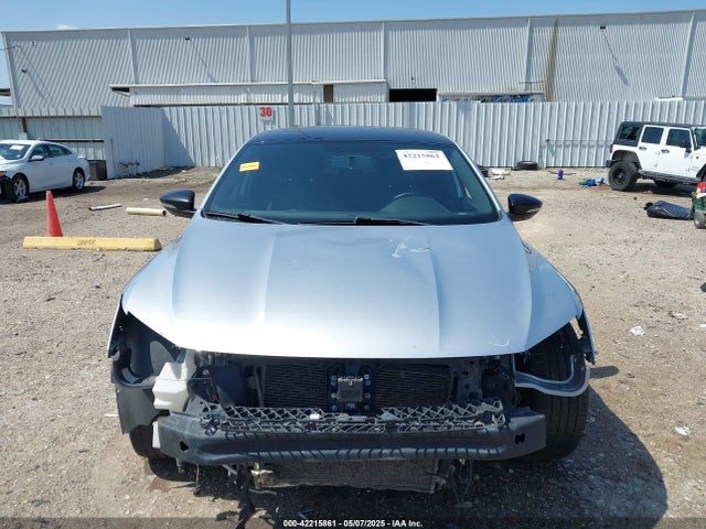 1VWJM7A39JC051746 Volkswagen 2018
