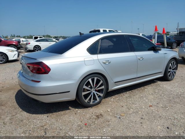 2018 VOLKSWAGEN PASSAT 1VWJM7A39JC051746 Photo 3