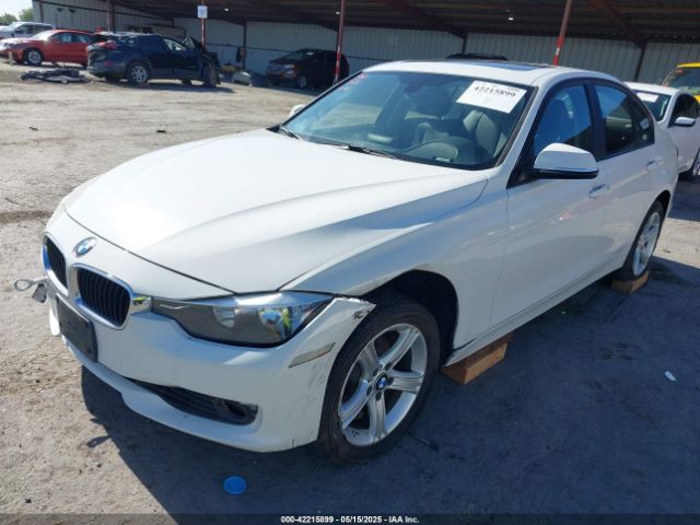 WBA3C1C55FP852858 BMW 328I