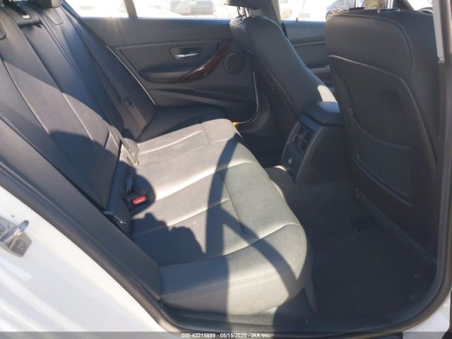 WBA3C1C55FP852858 BMW 328I