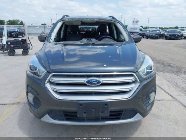 1FMCU0HD8JUB11281 Ford ESCAPE SEL