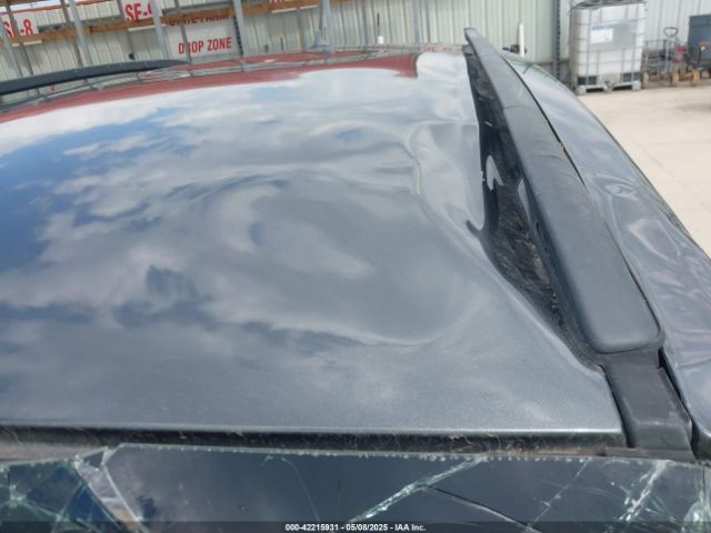 1FMCU0HD8JUB11281 Ford ESCAPE SEL