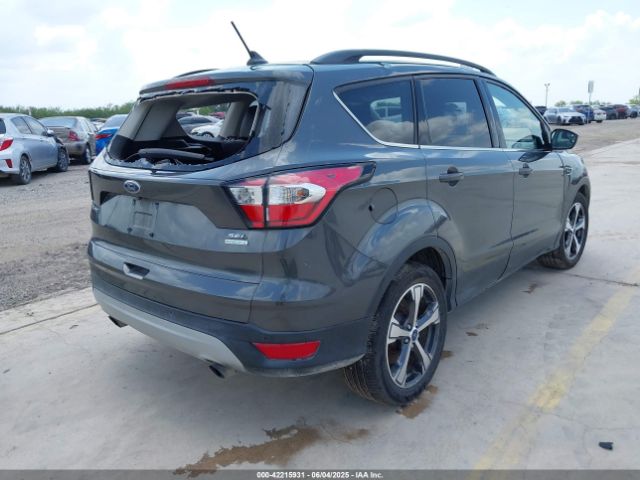 1FMCU0HD8JUB11281 Ford ESCAPE SEL