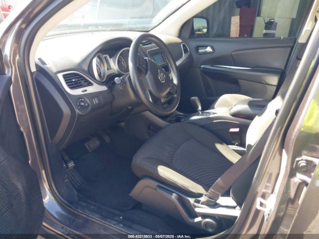 2019 DODGE JOURNEY 3C4PDCBG7KT875077 Photo 4