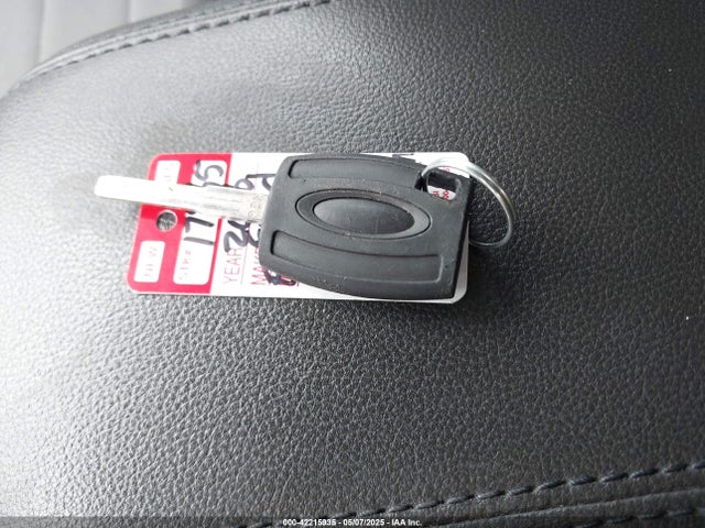 1FMCU0GX9GUC81721 Ford ESCAPE SE