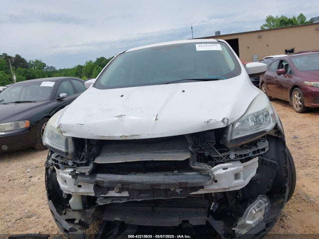 1FMCU0GX9GUC81721 Ford ESCAPE SE