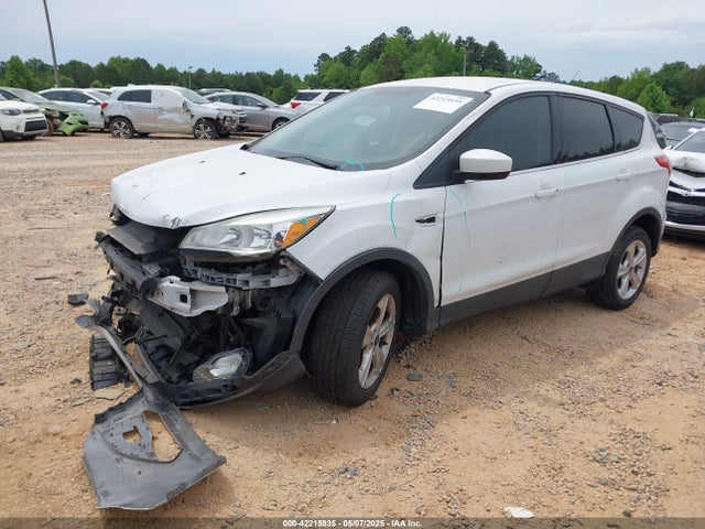 1FMCU0GX9GUC81721 Ford ESCAPE SE