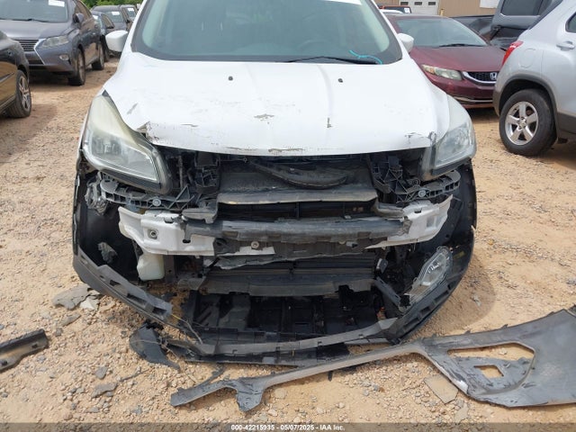 1FMCU0GX9GUC81721 Ford ESCAPE SE