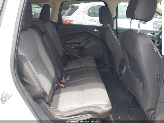 1FMCU0GX9GUC81721 Ford ESCAPE SE