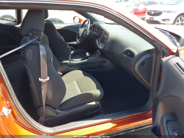 2021 DODGE CHALLENGER 2C3CDZJG1MH667666 Photo 4