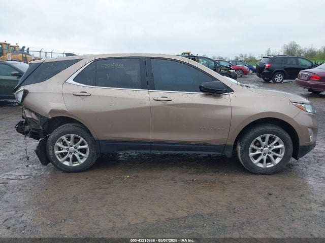2GNAXSEV9J6166260 Chevrolet EQUINOX LT