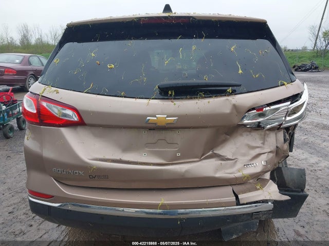 2GNAXSEV9J6166260 Chevrolet EQUINOX LT