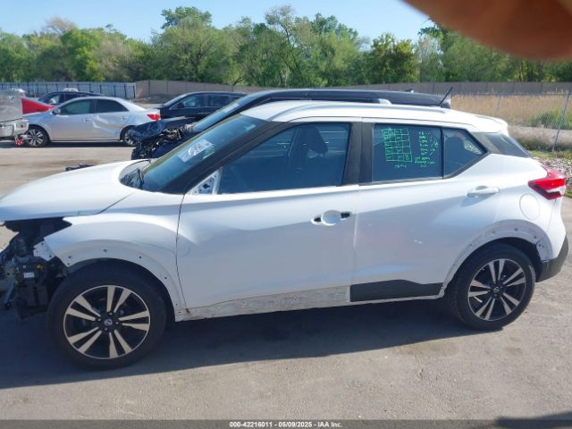 3N1CP5CU7KL494838 Nissan KICKS SV