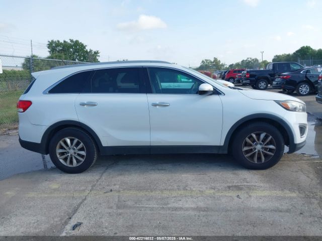 5XYPG4A54HG217732 KIA Sorento 3.3l Lx
