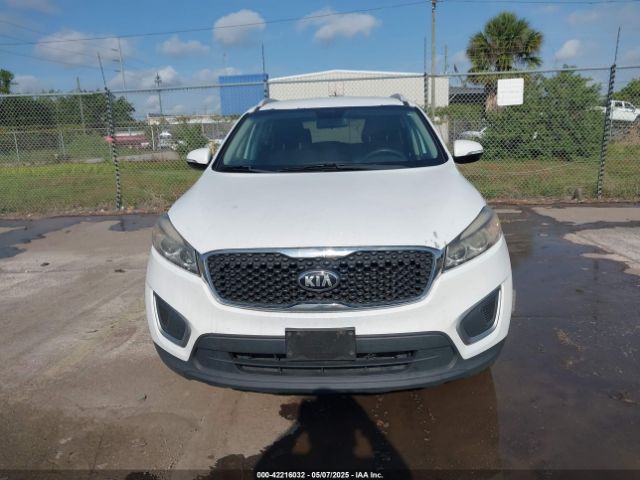 5XYPG4A54HG217732 KIA Sorento 3.3l Lx