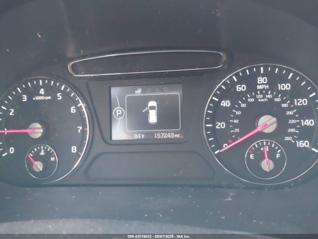 5XYPG4A54HG217732 KIA Sorento 3.3l Lx