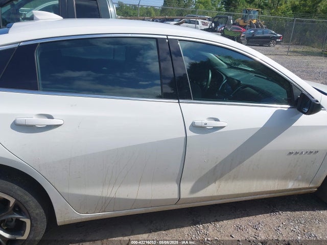 1G1ZD5ST4PF239230 Chevrolet Malibu Fwd 1lt
