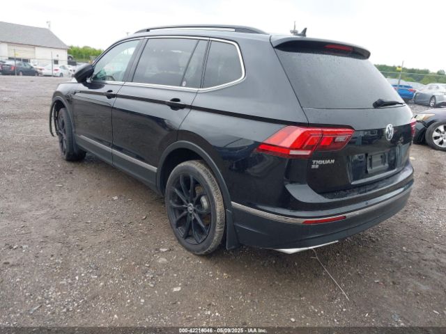 3VV3B7AXXJM090706 Volkswagen Tiguan 2.0t Se/2.0t Sel