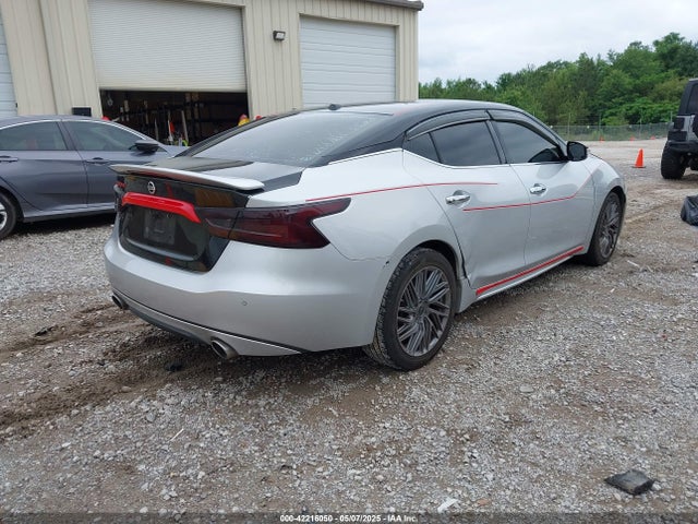1N4AA6AP8JC379772 Nissan 2018