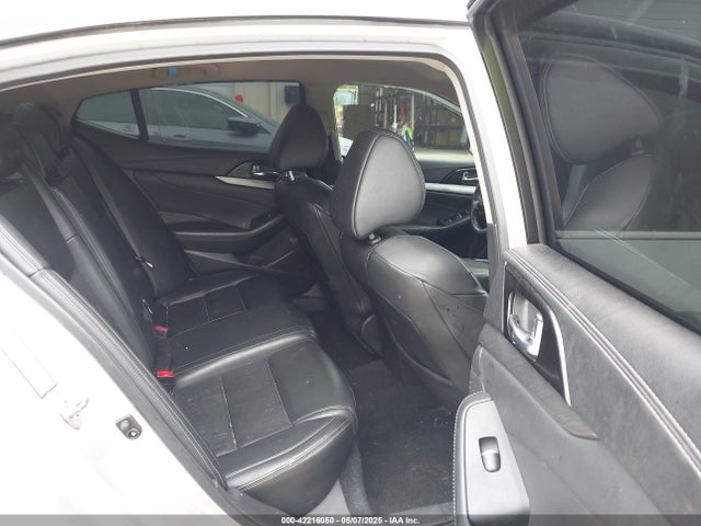 1N4AA6AP8JC379772 Nissan 2018