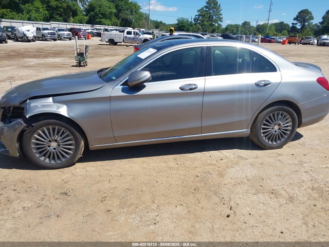 Продаж на аукціоні авто 2015 Mercedes-benz C 300 Luxury/sport, vin: 55SWF4JB1FU046073, номер лоту: 42216112