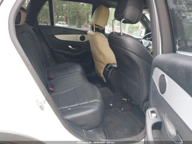 WDC0G4KB8KF669144 Mercedes-Benz Glc 300 4matic