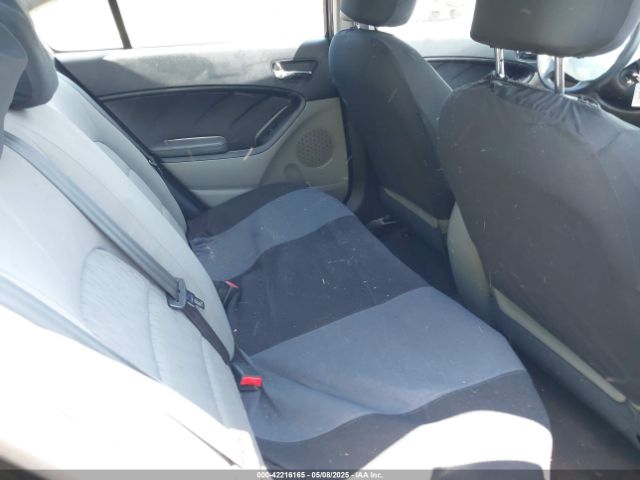 KNAFK4A6XG5518075 KIA FORTE LX